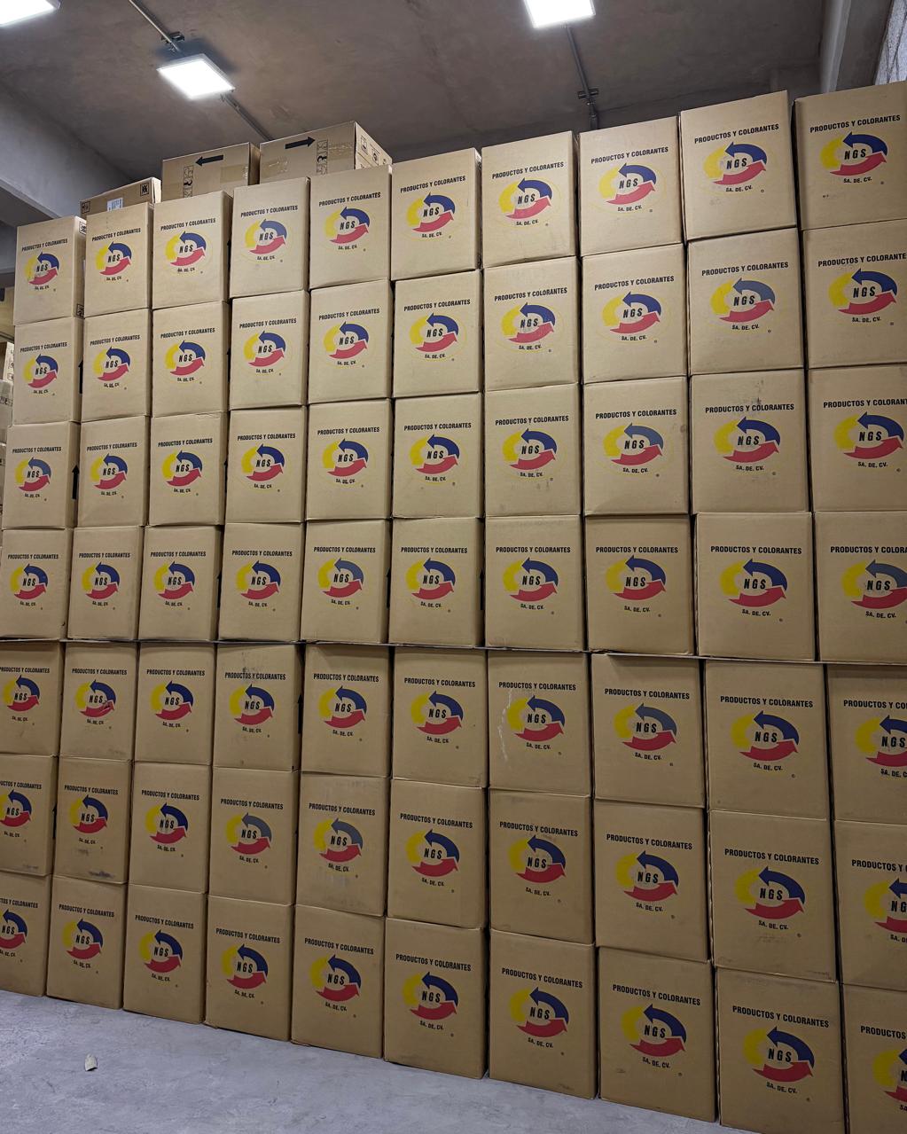 Cajas de productos NGS listas para distribución